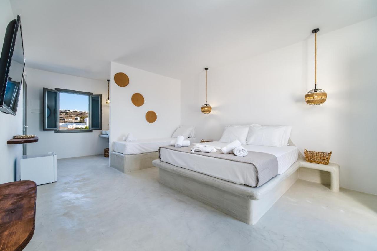 Amethyst Luxury Suites Oia Exterior photo