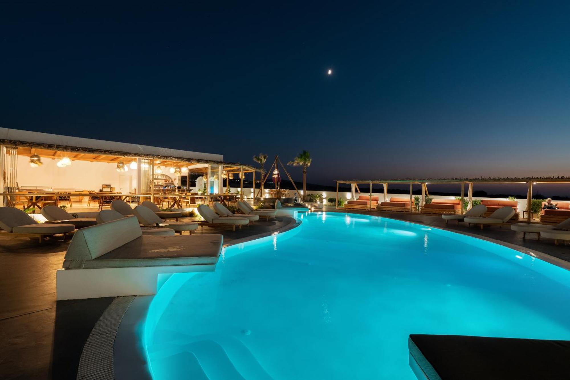 Amethyst Luxury Suites Oia Exterior photo