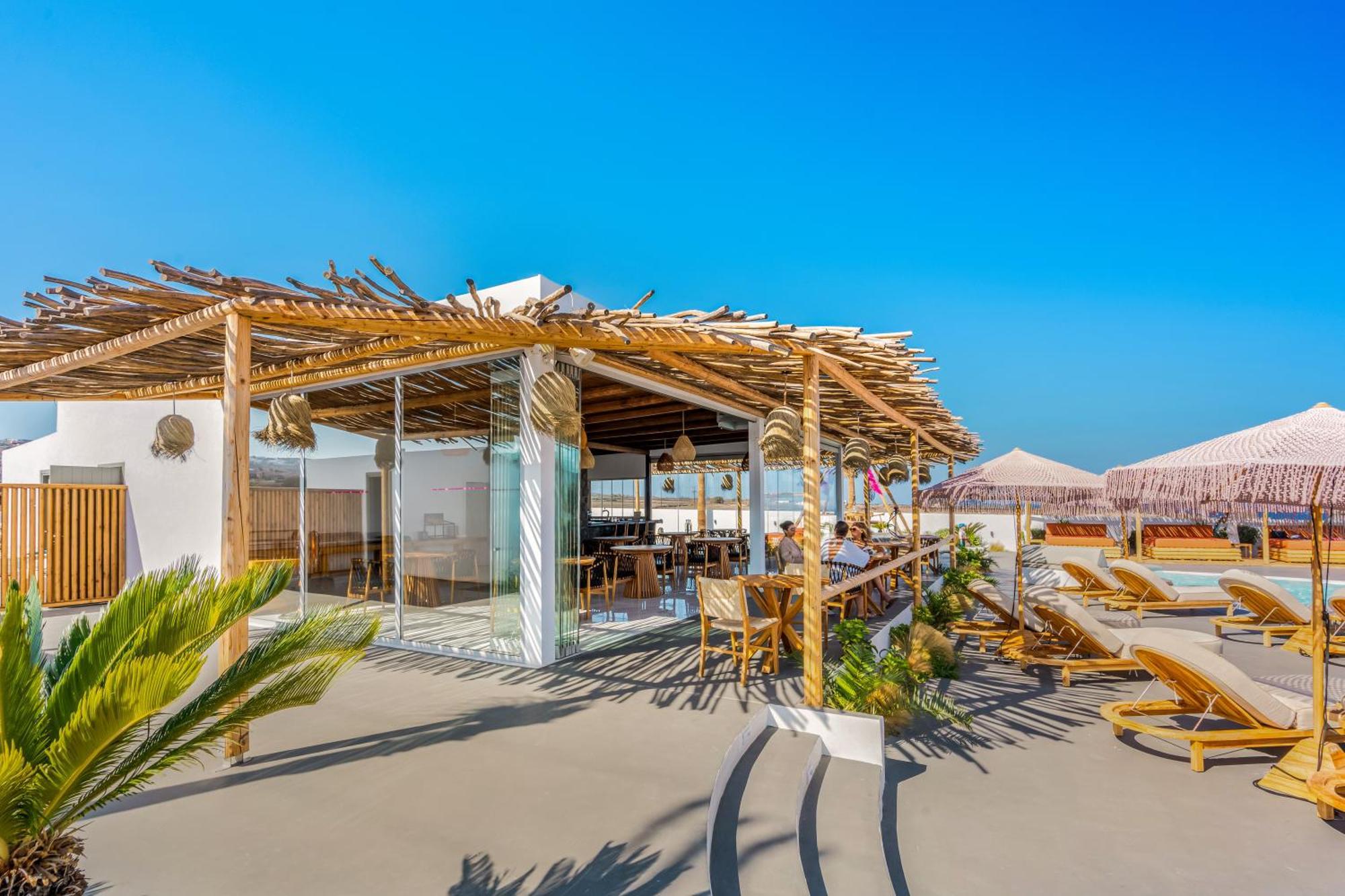 Amethyst Luxury Suites Oia Exterior photo